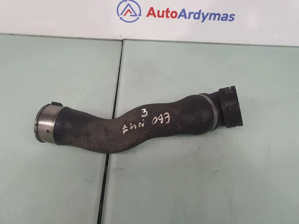 Vahejahuti voolik (-ud)/ toru (-d) – BMW 5-seeria E60 E61 (2004-2010)