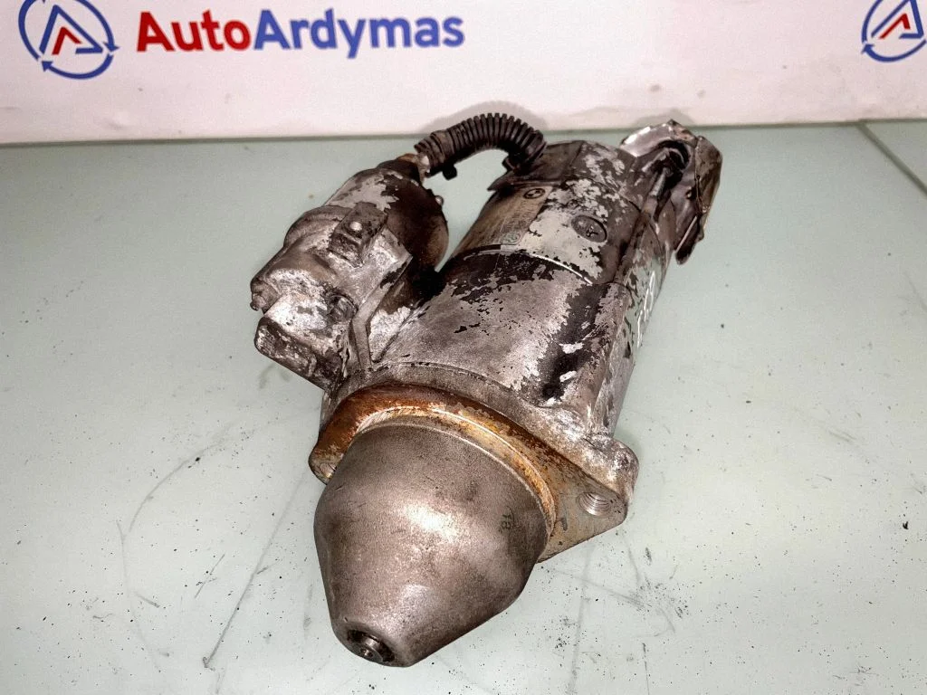 Starter motor 7785821