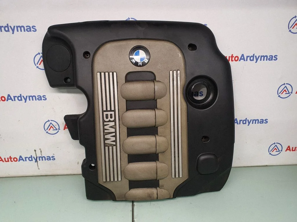 Engine cover (trim) 7796091