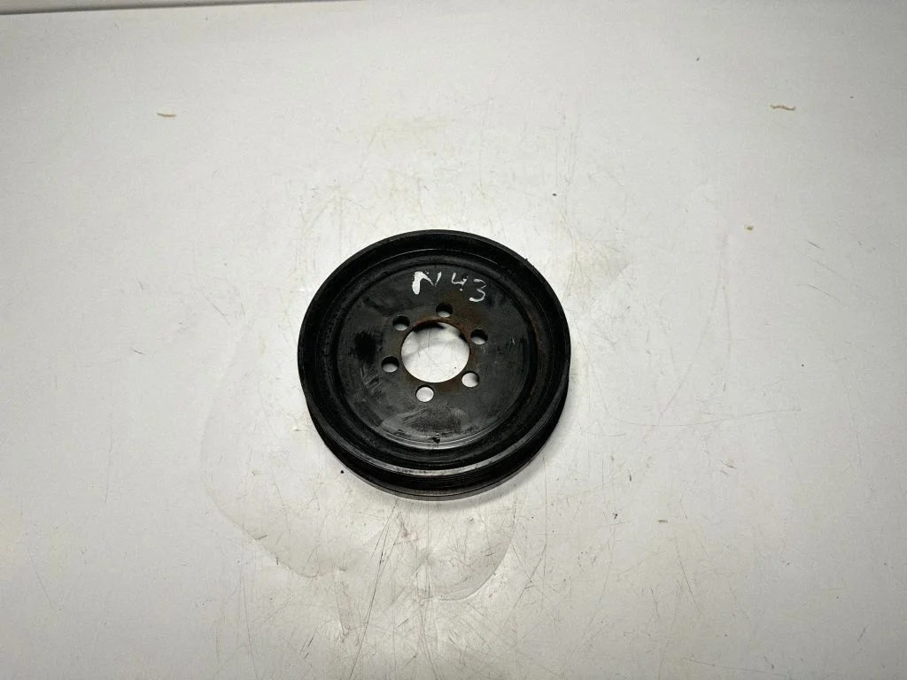Crankshaft pulley – BMW 3 Series E92 E93 (2005-2014)