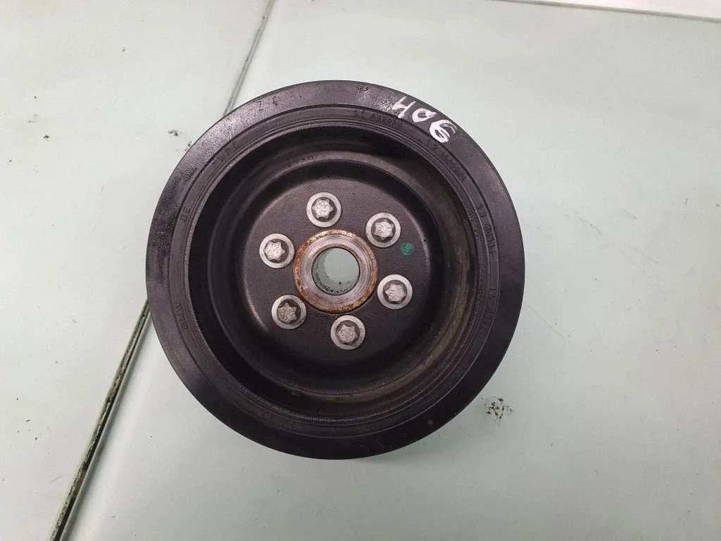 Kloķvārpstas skriemelis – BMW 4. sērija F32 F33 (2013-2020)