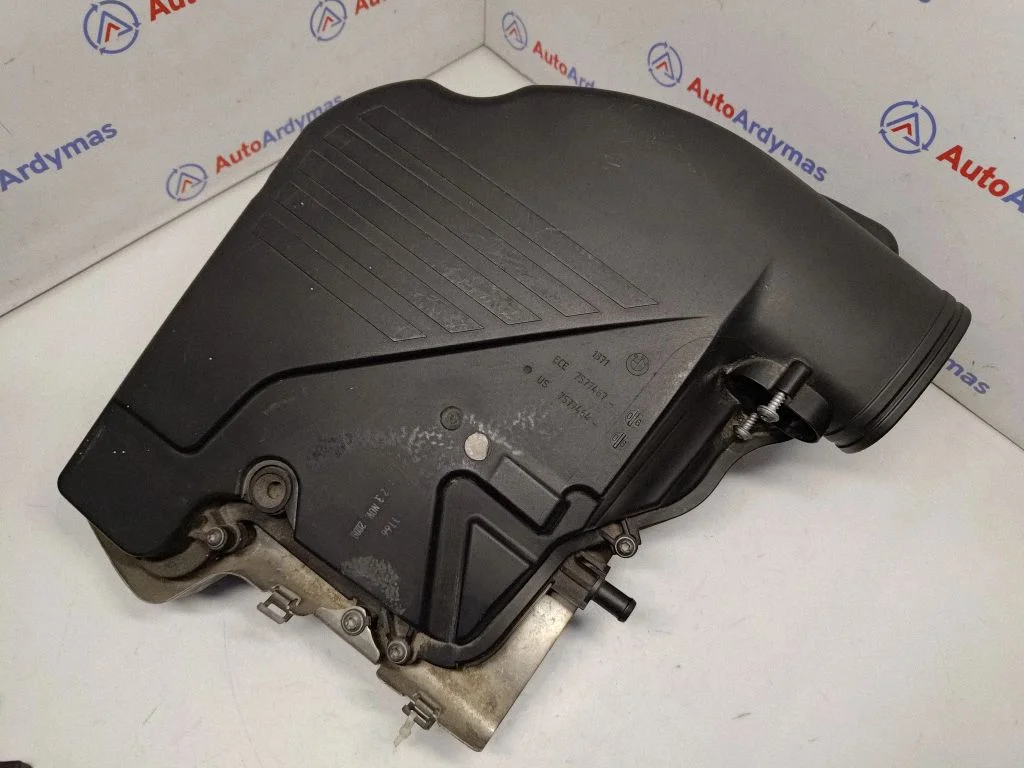 Air filter box 7577467