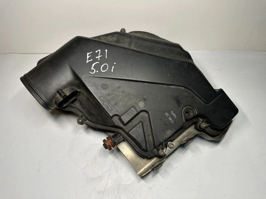 Air filter box 7577449