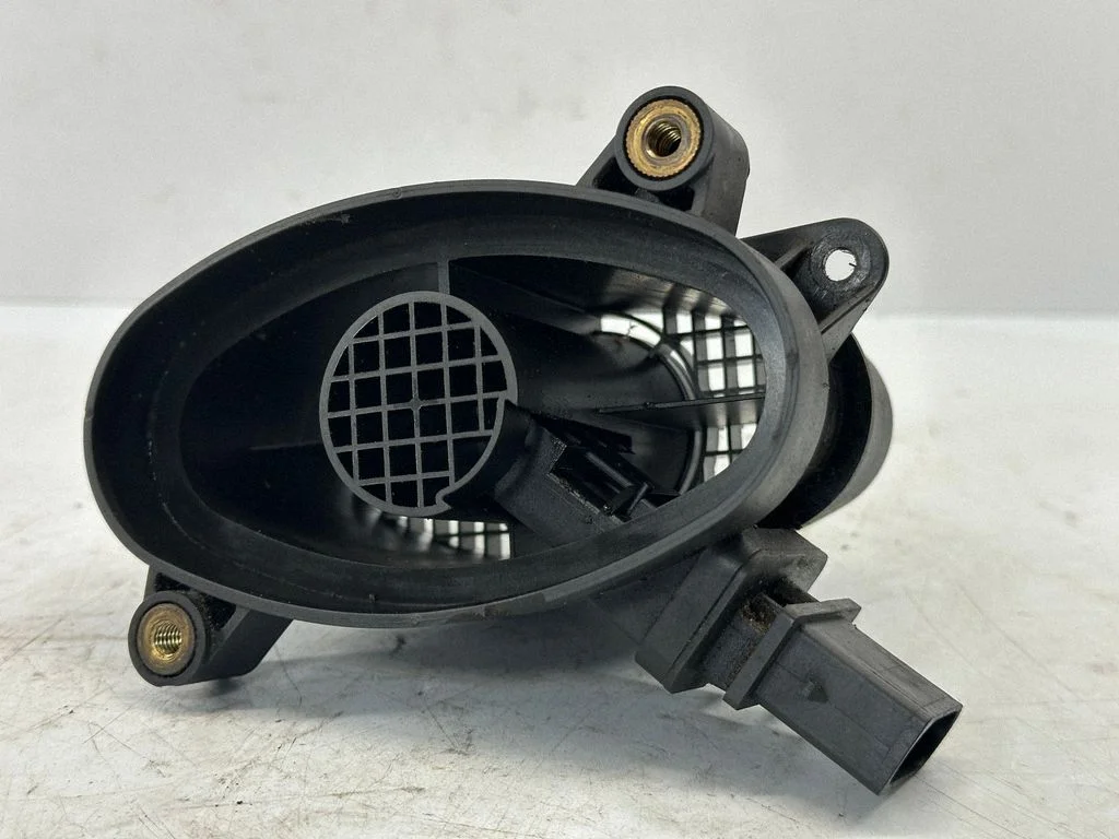 Mass air flow meter – BMW 7 Series E65 E66 (2001-2008)