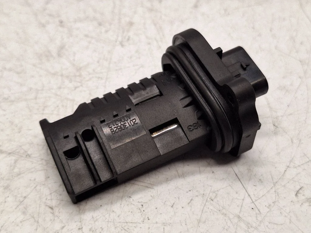 Mass air flow meter 7602038