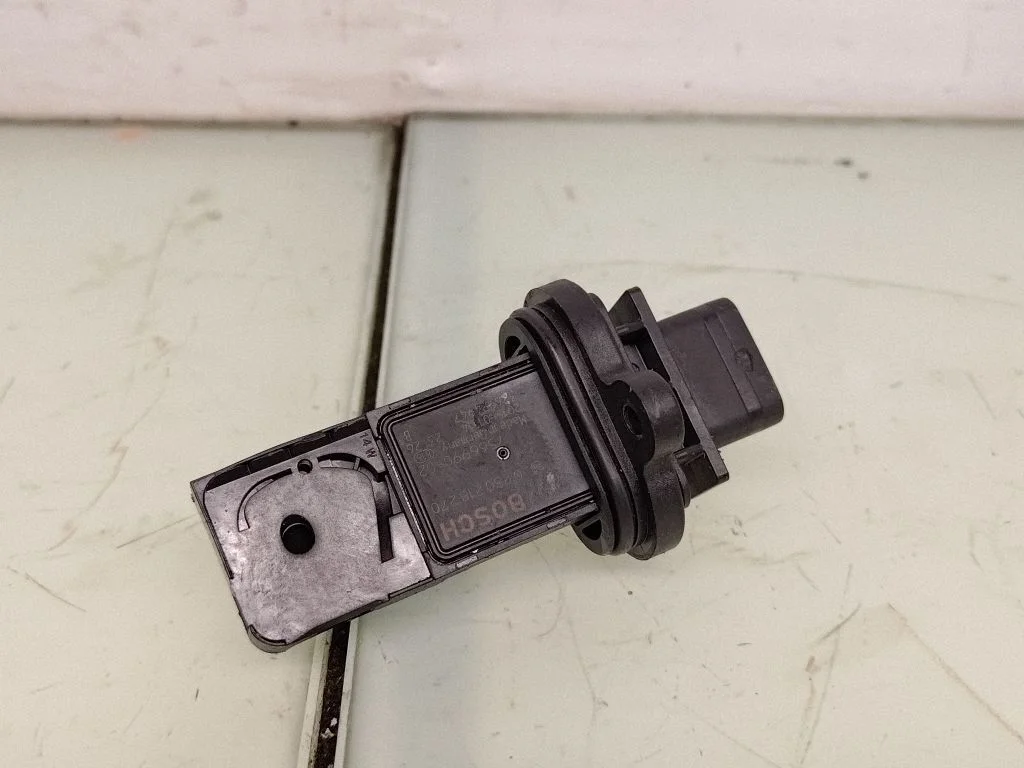 Mass air flow meter 7566990