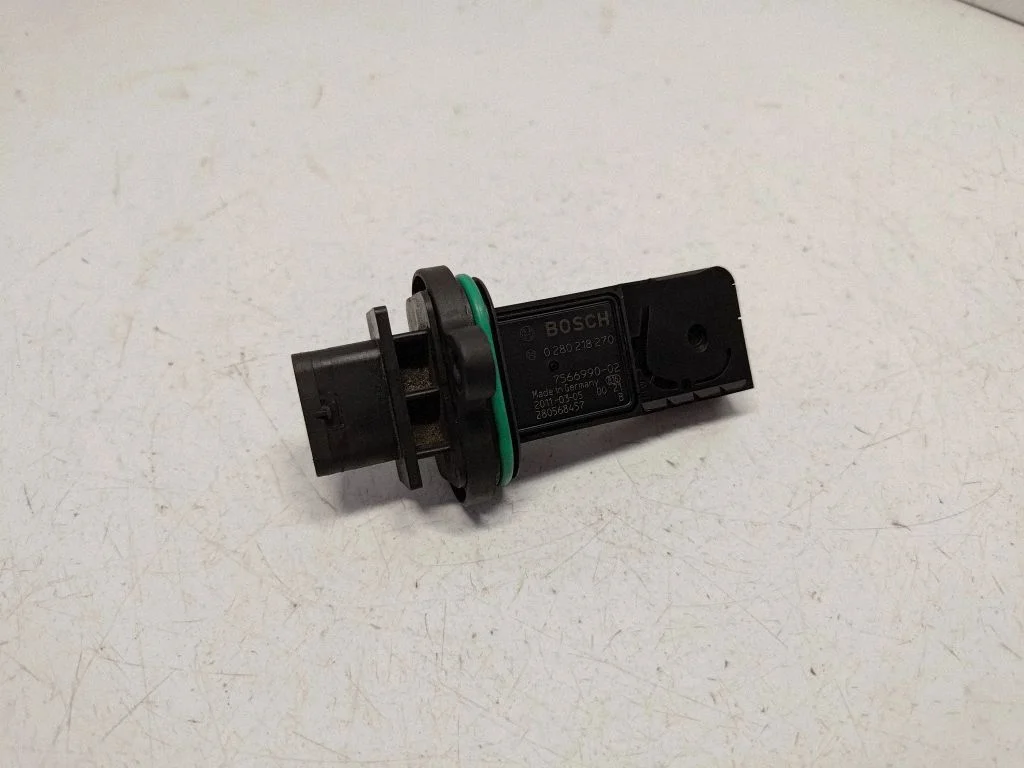 Mass air flow meter – BMW 7 Series F01 F02 F03 F04 (2008-2016)