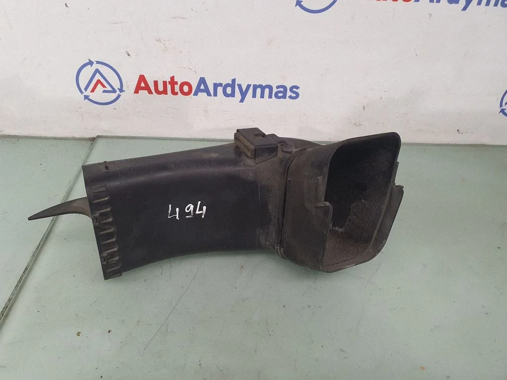 Air intake duct part 13717597584