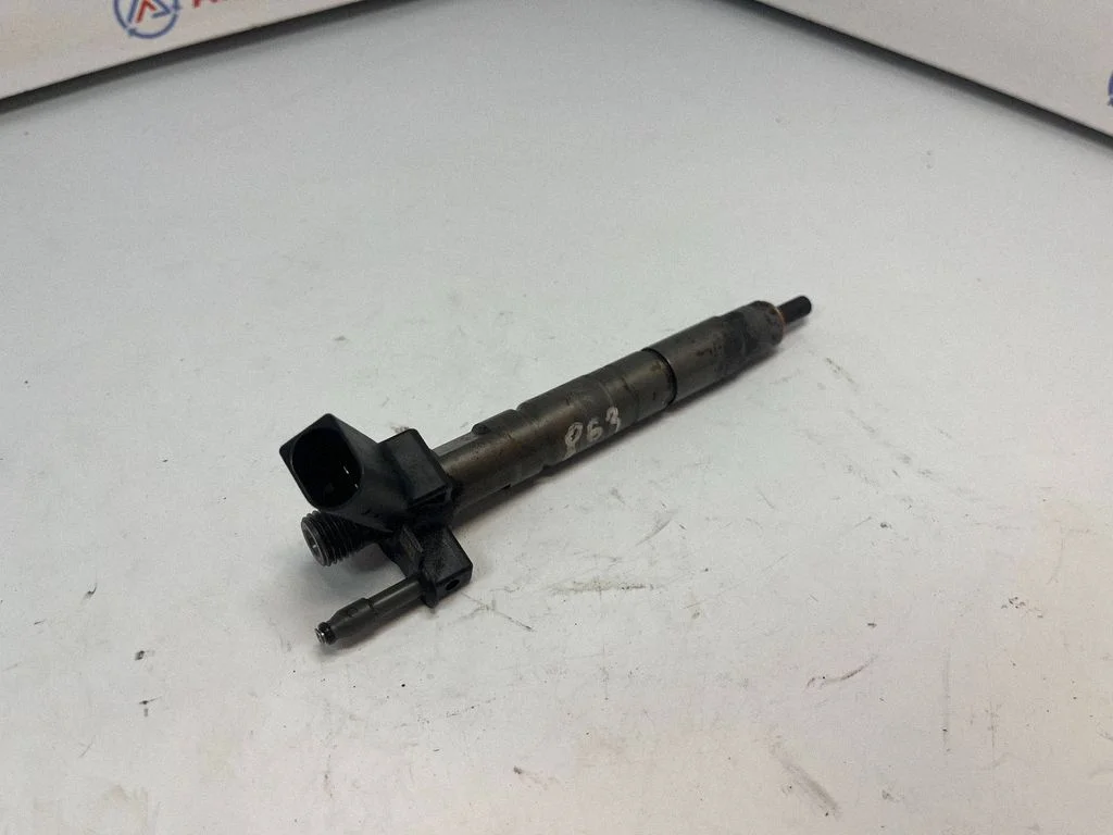 Fuel injector 0445116024