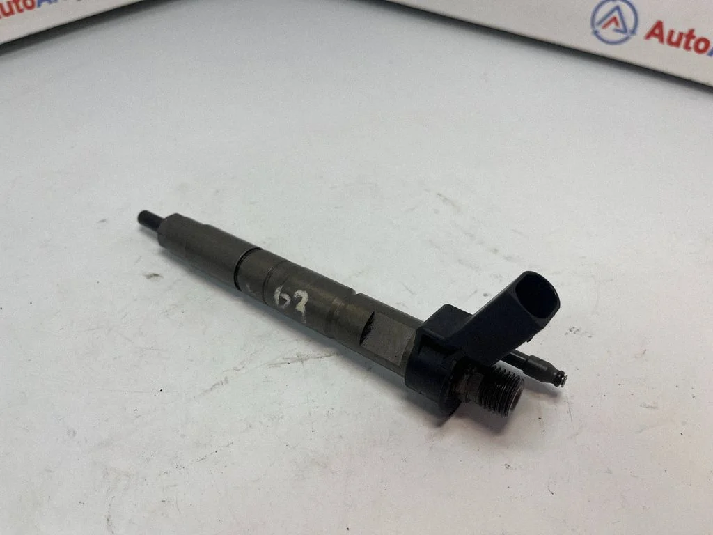 Fuel injector – BMW 3 Series E90 E91 (2005-2012)