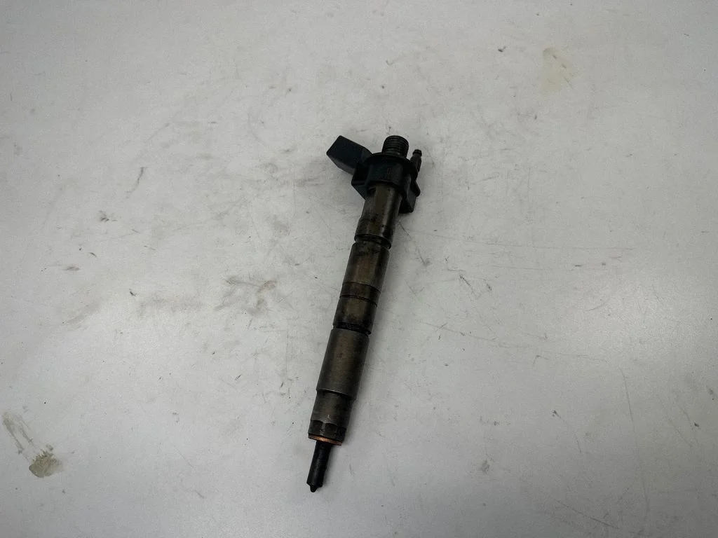 Fuel injector – BMW 5 Series E60 E61 (2004-2010)