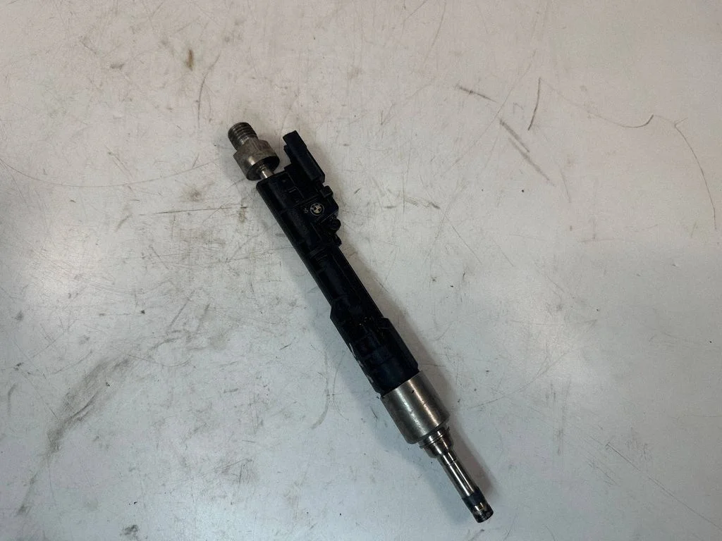 Fuel injector – BMW 7 Series F01 F02 F03 F04 (2008-2016)