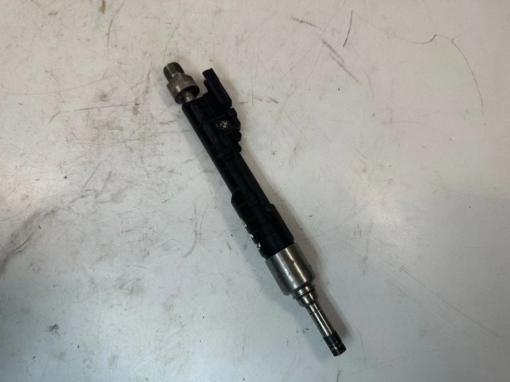 Fuel injector – BMW 7 Series F01 F02 F03 F04 (2008-2016)