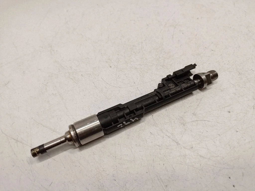 Wtryskiwacz – BMW Seria 3 F30 F35 F31 (2012-2018)
