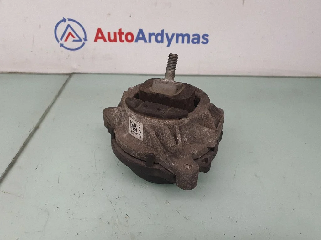 Mootoripadi 6787657