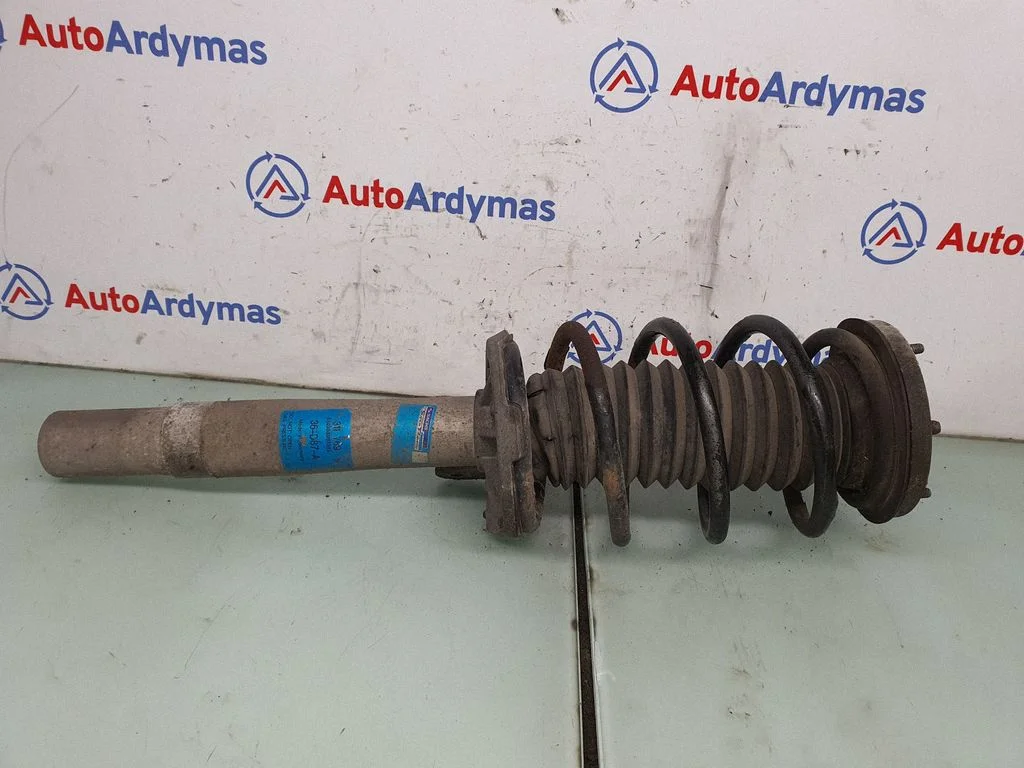 Priekšējais amortizators 6786531