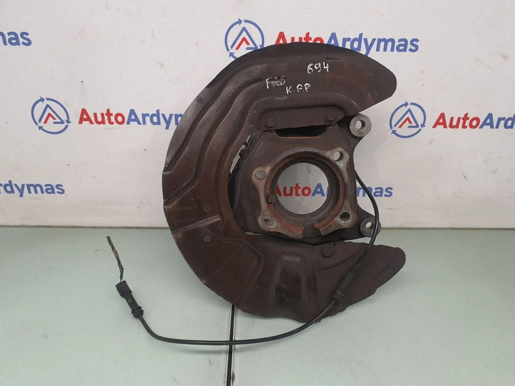 Zwrotnica przednia – BMW X3 F25 (2010-2017)