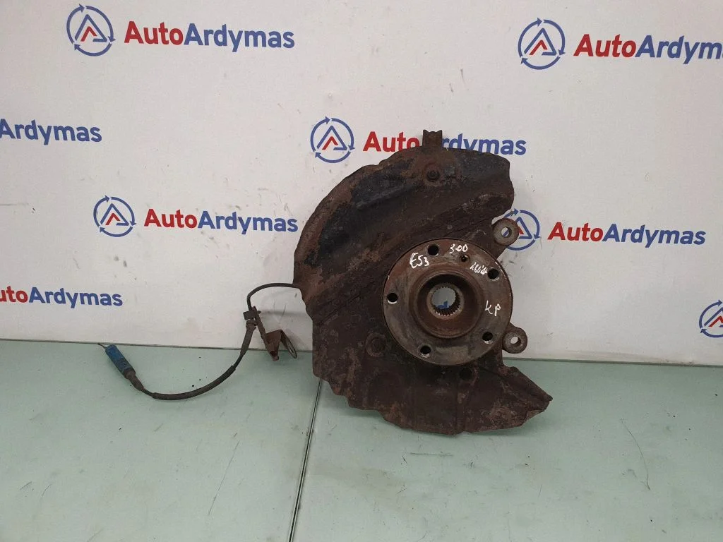 Priekšējais rumbas turētājs (šarnīra dakša) 6761575