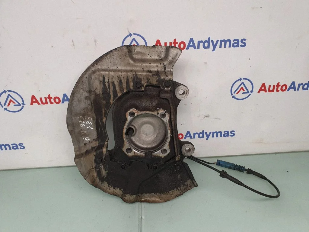 Front wheel hub spindle knuckle – BMW 5 Series E60 E61 (2004-2010)