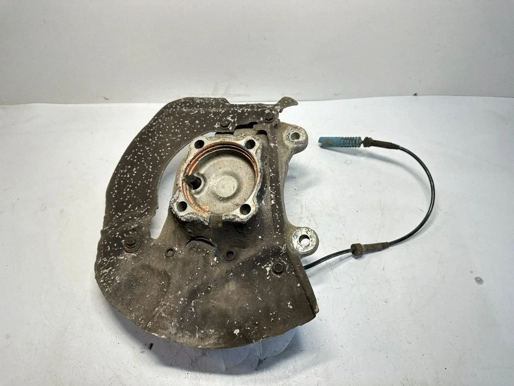 Front wheel hub spindle knuckle – BMW 5 Series E60 E61 (2004-2010)