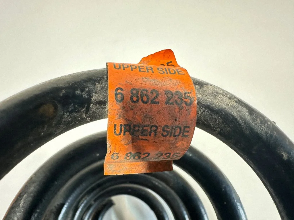 Priekšējā atspere 6862235
