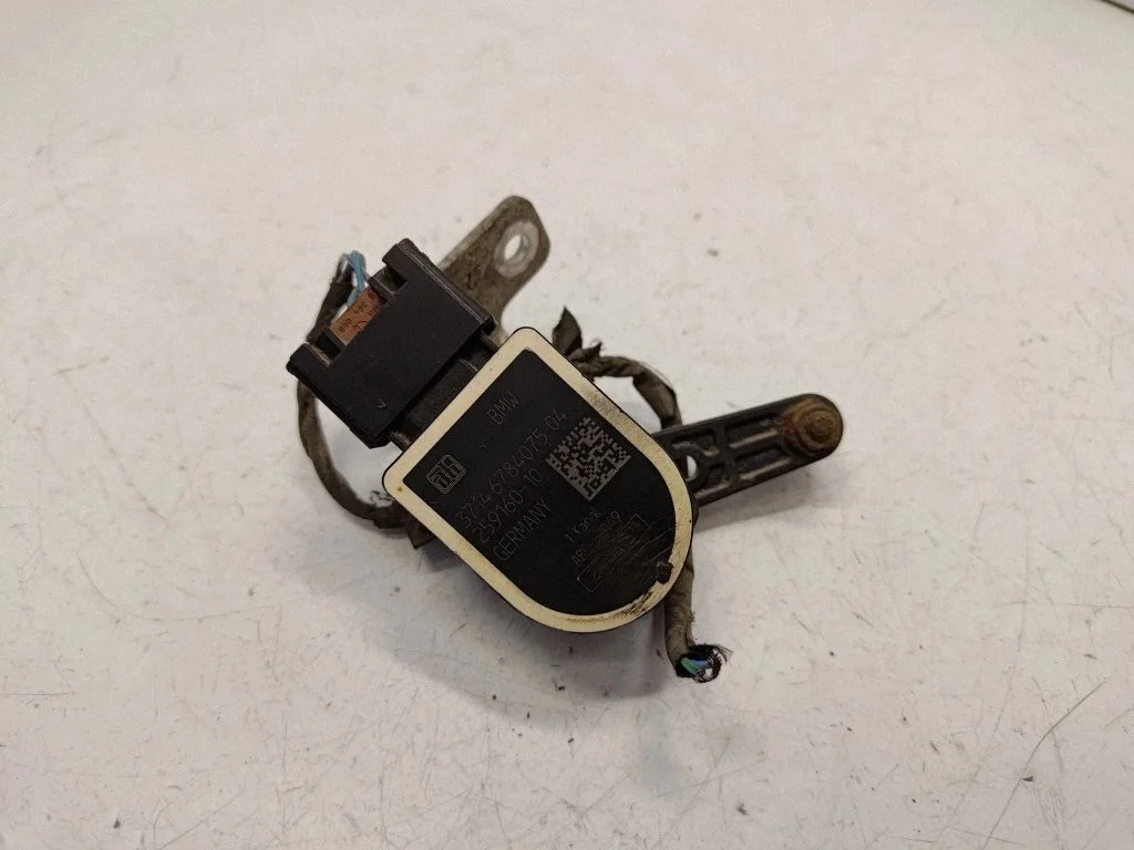 Headlight/headlamp level sensor 37146784075