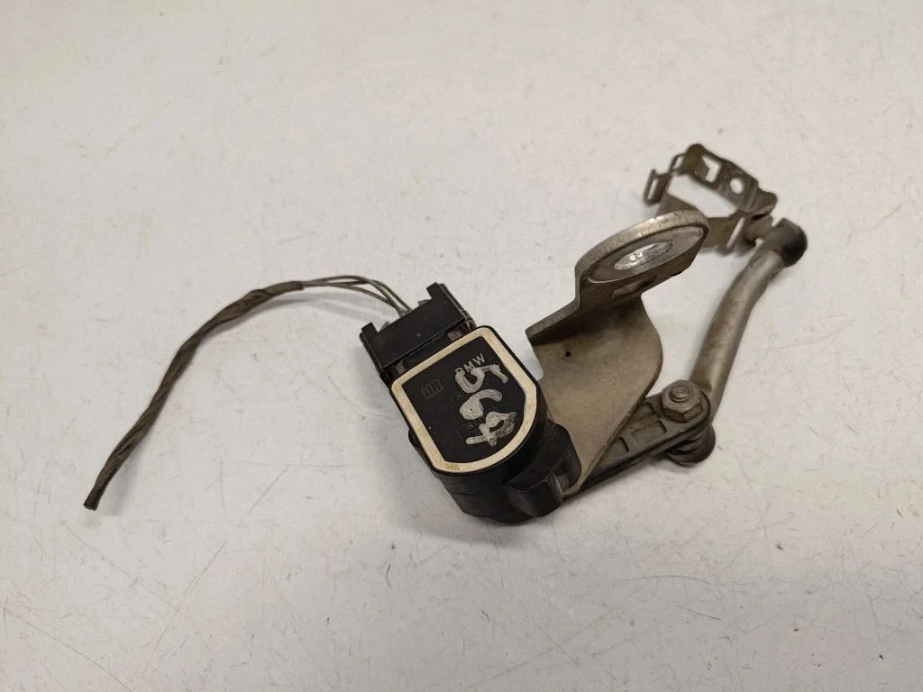 Augstuma sensors (priekš. lukturu) 6785205