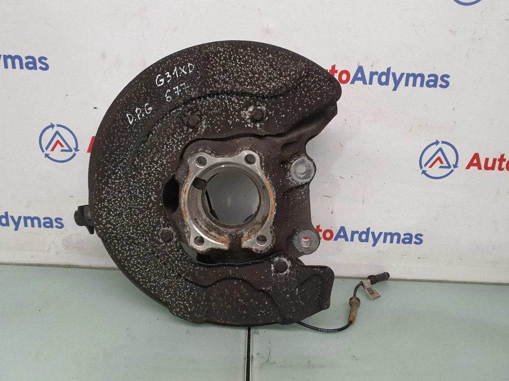 Rear wheel hub spindle/knuckle – BMW 5 Series G30 G31 G38 (2016-)