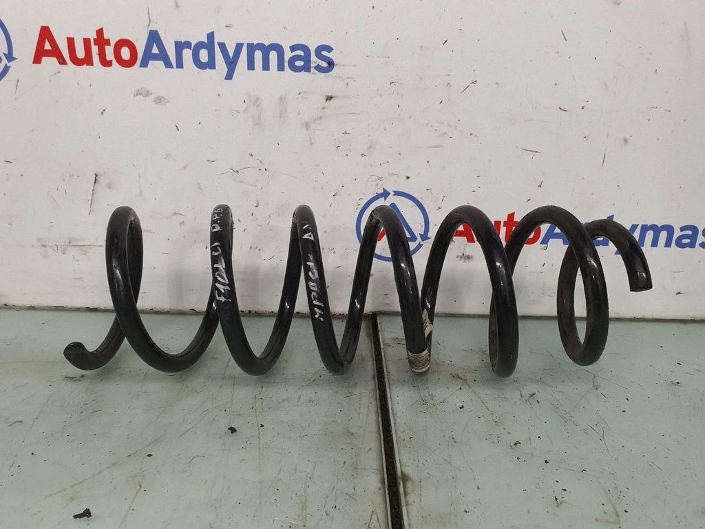 Rear coil spring 6794655