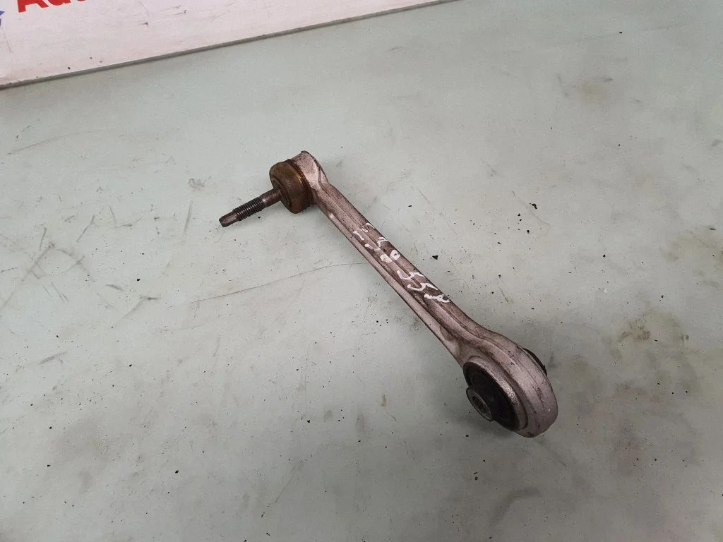 Rear control arm 33326768791