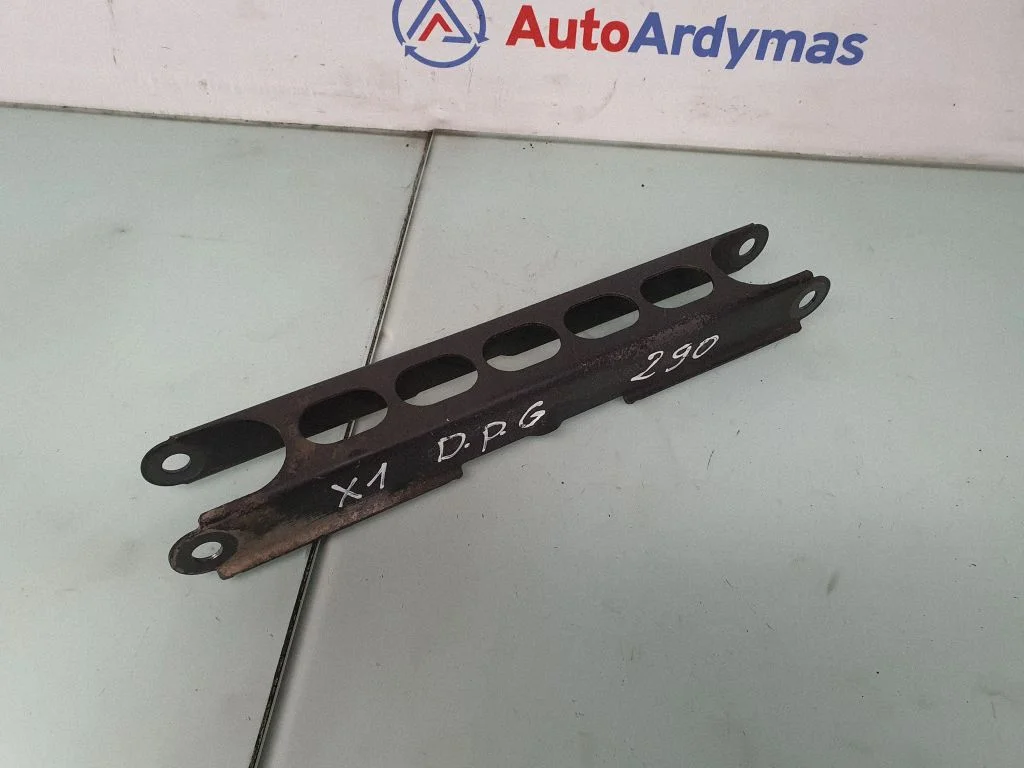 Aizmugurējā svira (dakša) 6763477