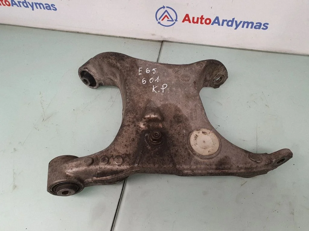Aizmugurējā svira (dakša) 6753107