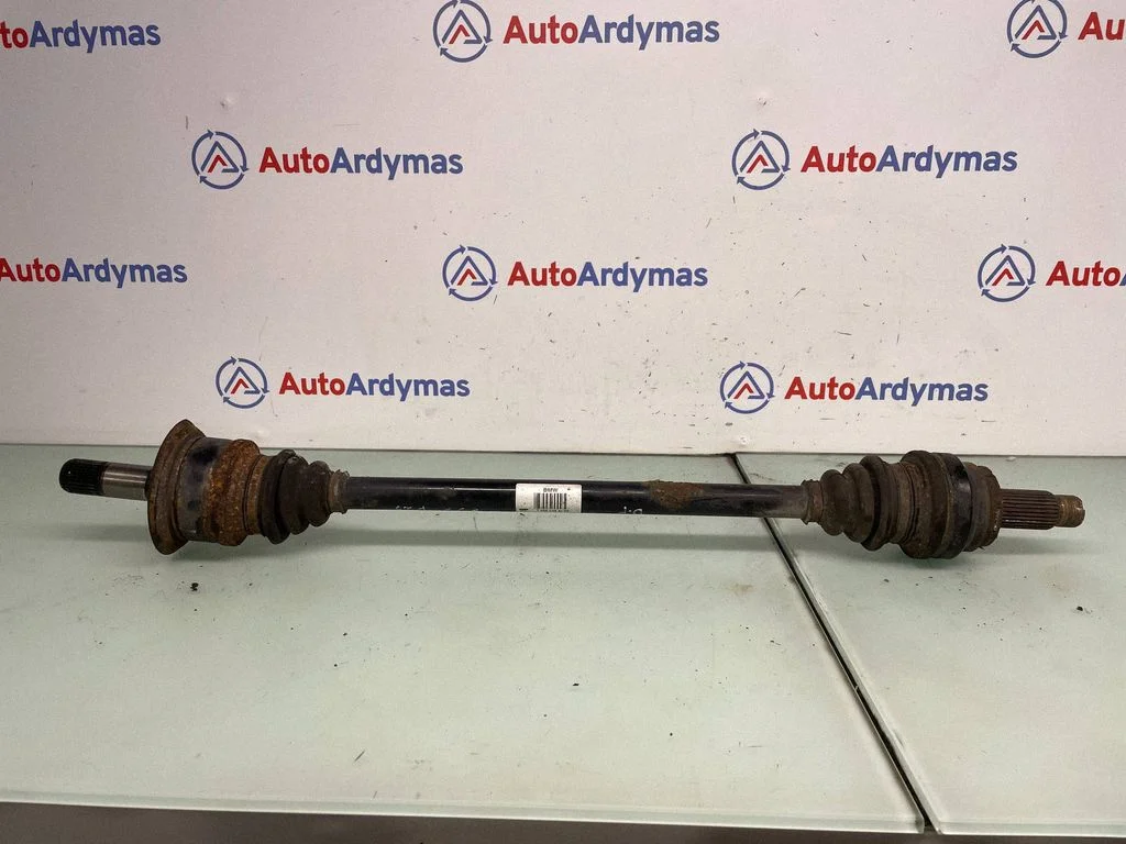 Rear driveshaft 7598038