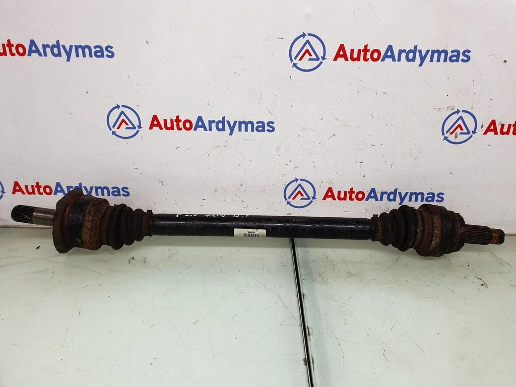 Tagumine pooltelg – BMW X3 F25 (2010-2017)