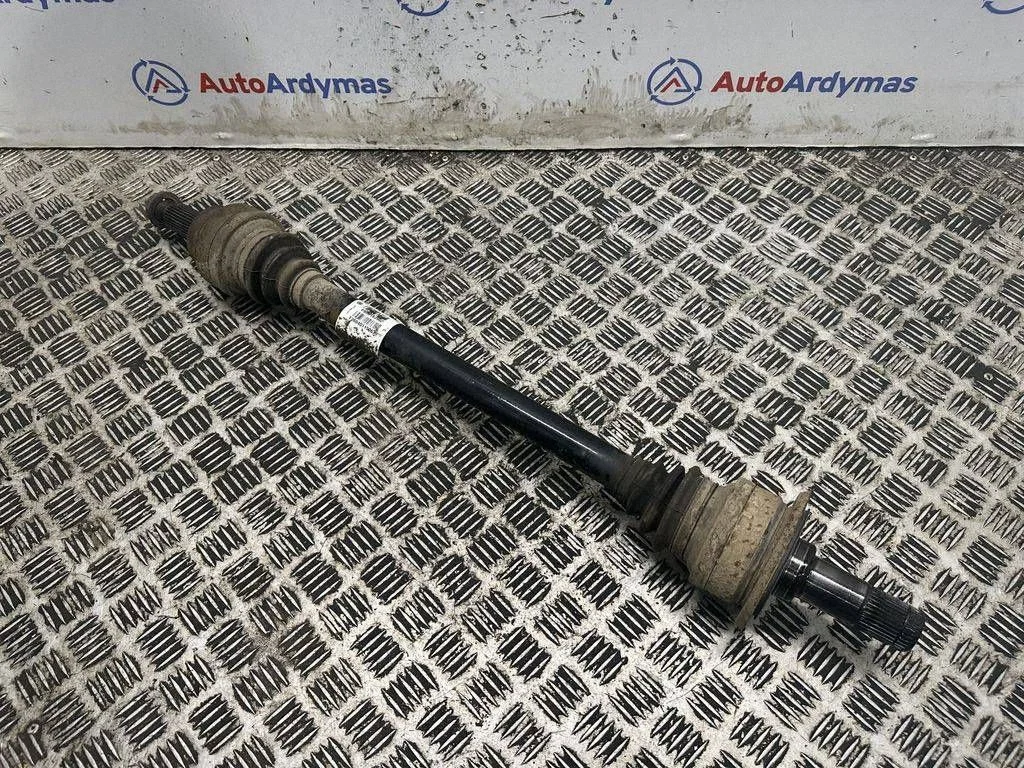 Rear driveshaft 8609839
