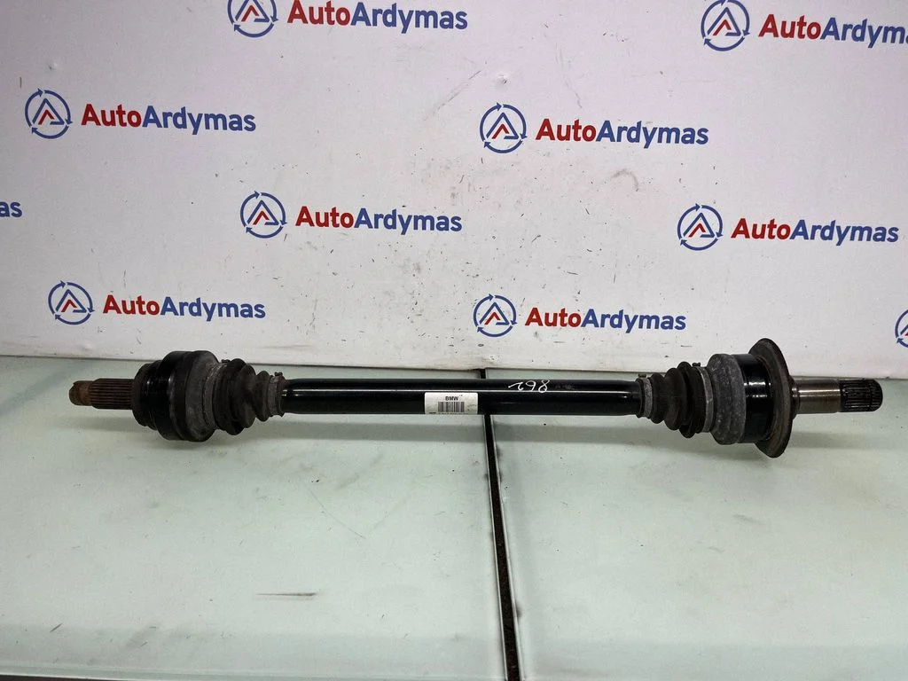 Rear driveshaft 7647026