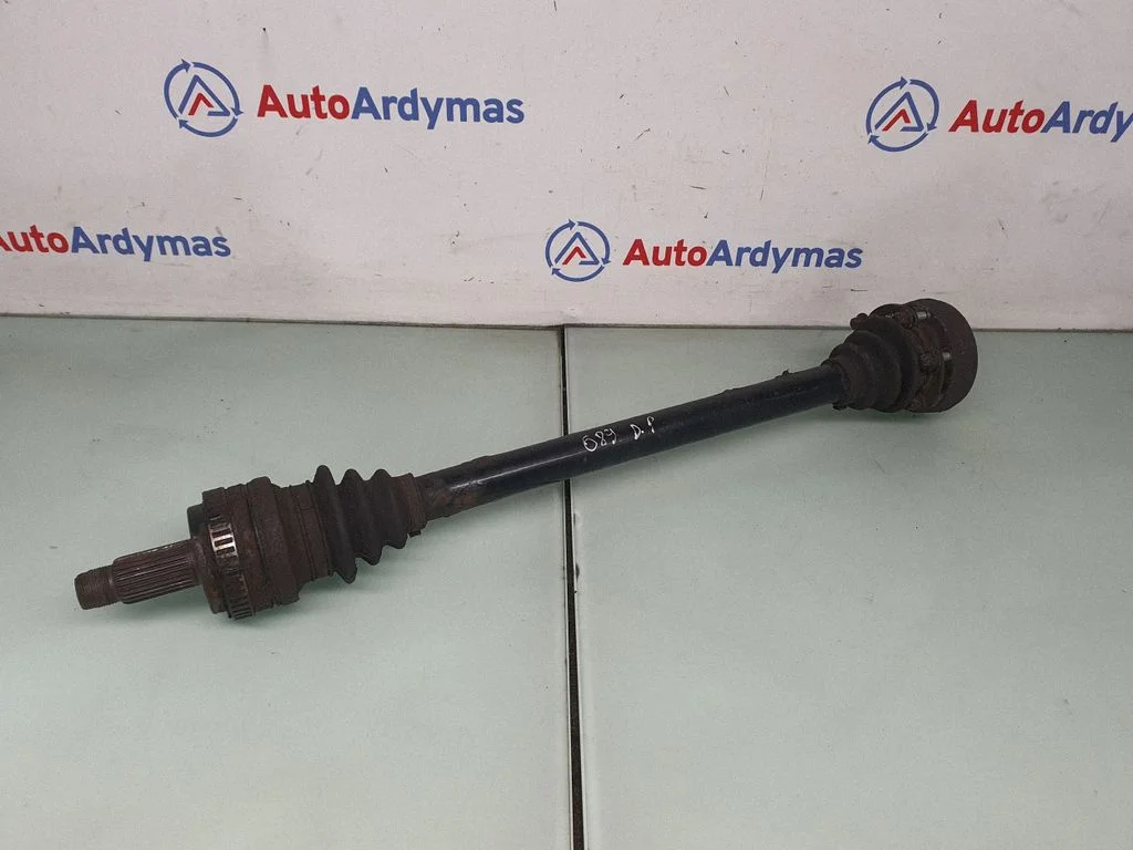 Rear driveshaft 7525822