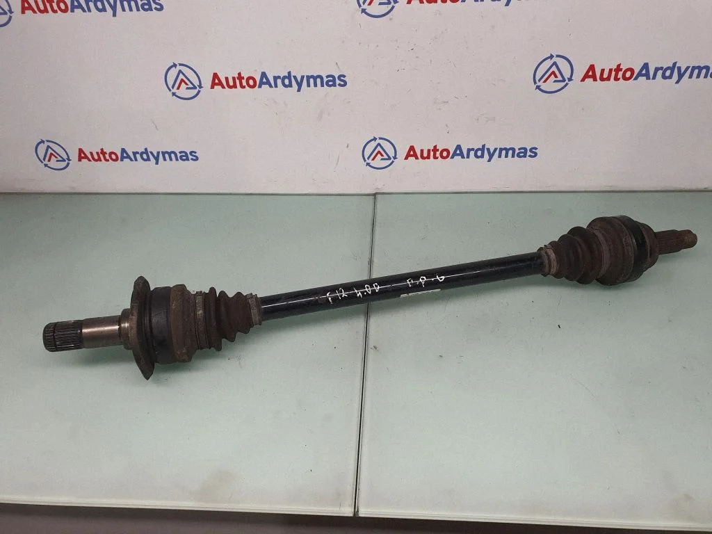 Aizmugurējā pusass 7566074