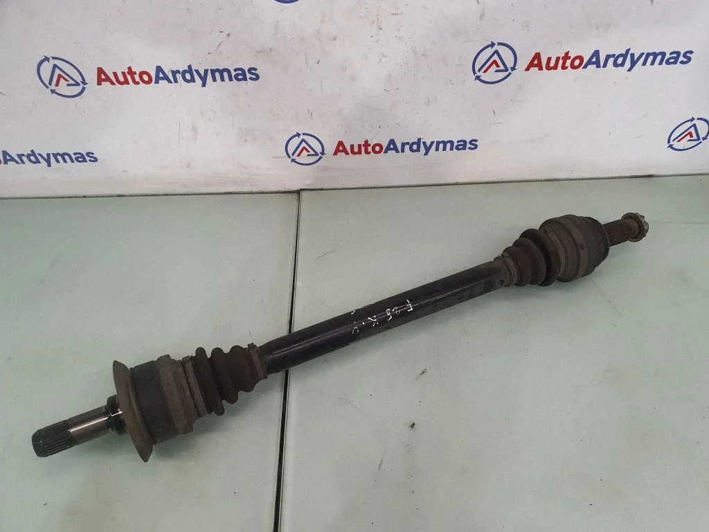 Tagumine pooltelg – BMW X3 F25 (2010-2017)