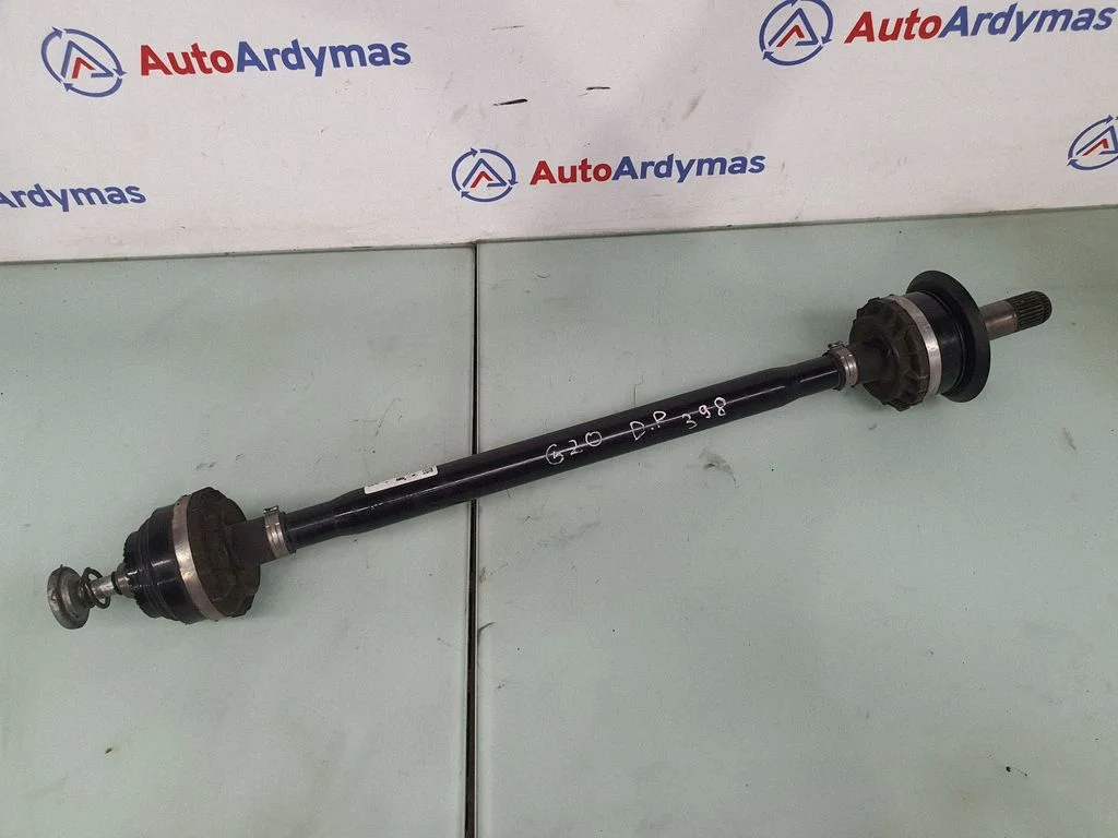 Rear driveshaft 8666074