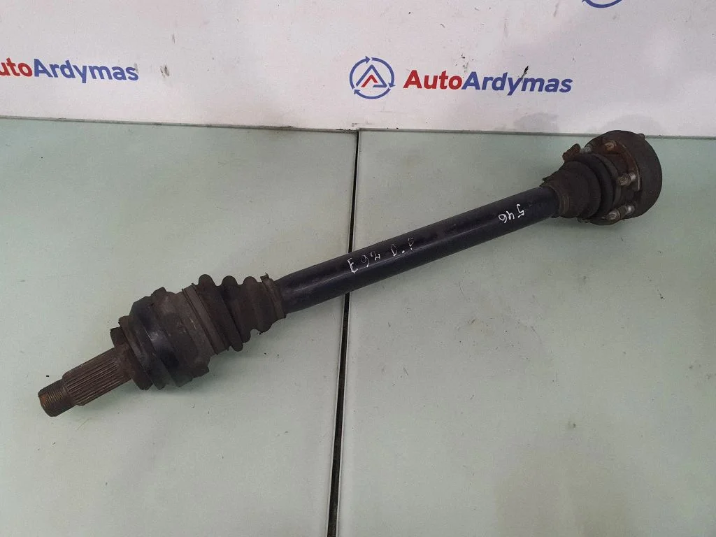 Rear driveshaft 7599522