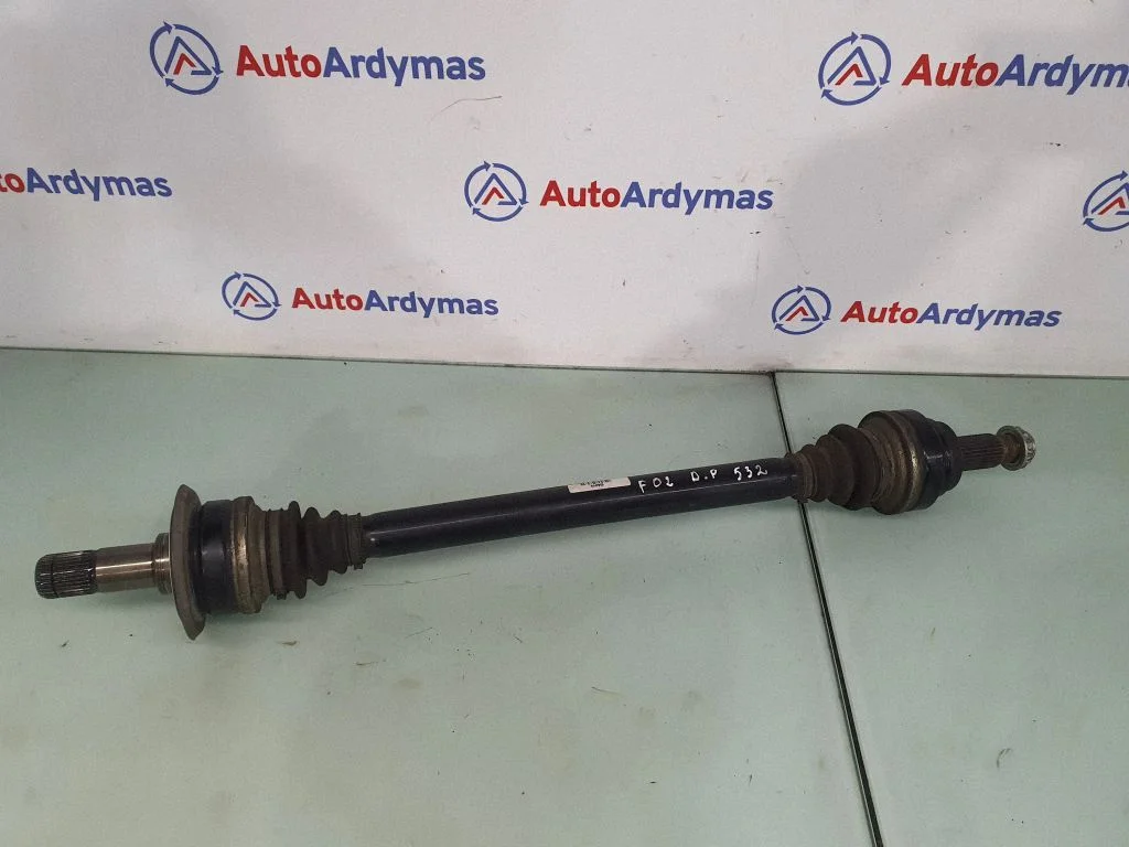 Aizmugurējā pusass 7566086