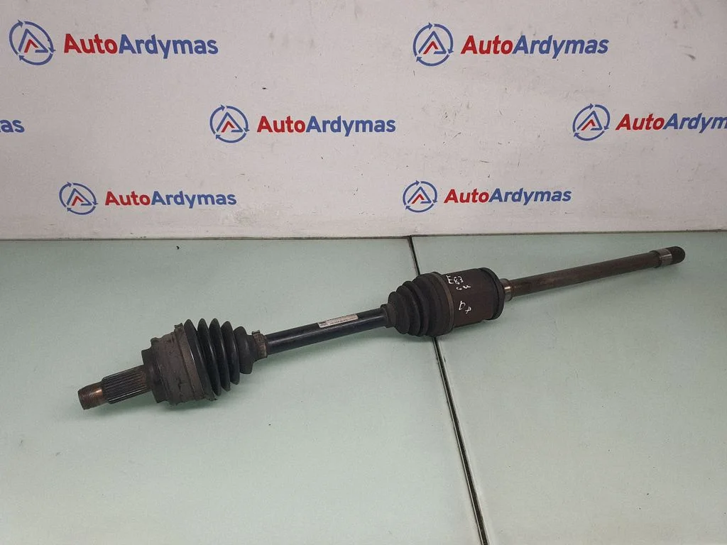 Priekšējā pusass 3450564