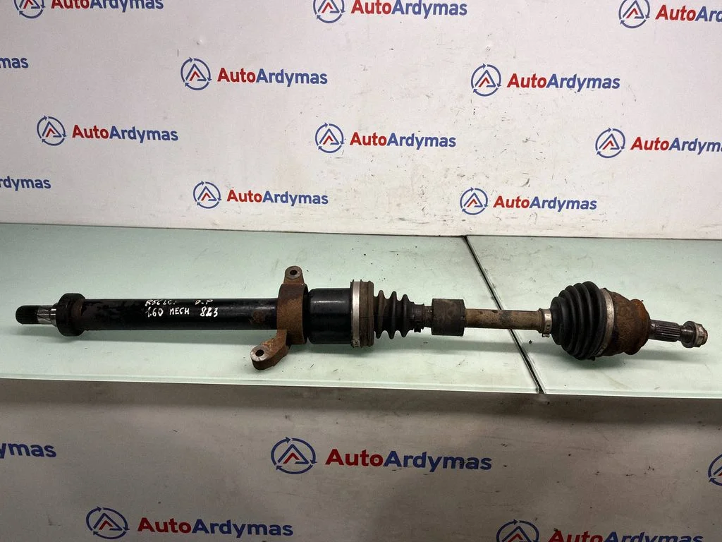 Priekšējā pusass 8605470