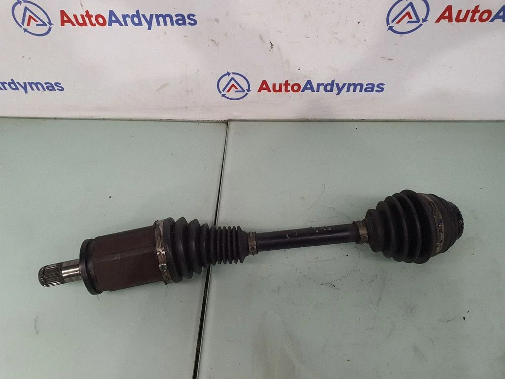 Front driveshaft – BMW 3 Series F30 F35 F31 (2012-2018)