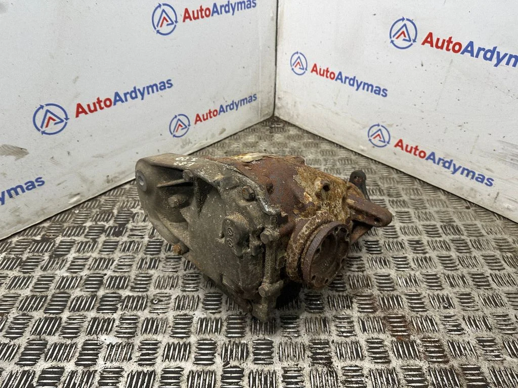 Aizmugurējais reduktors 7524307
