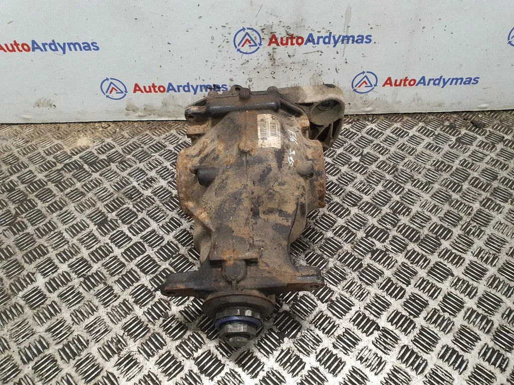 Rear differential 7636996