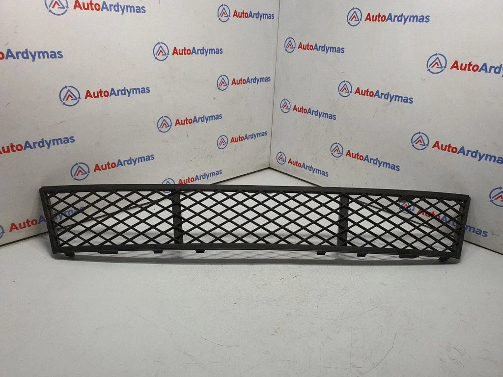 Front bumper lower grill 7285950