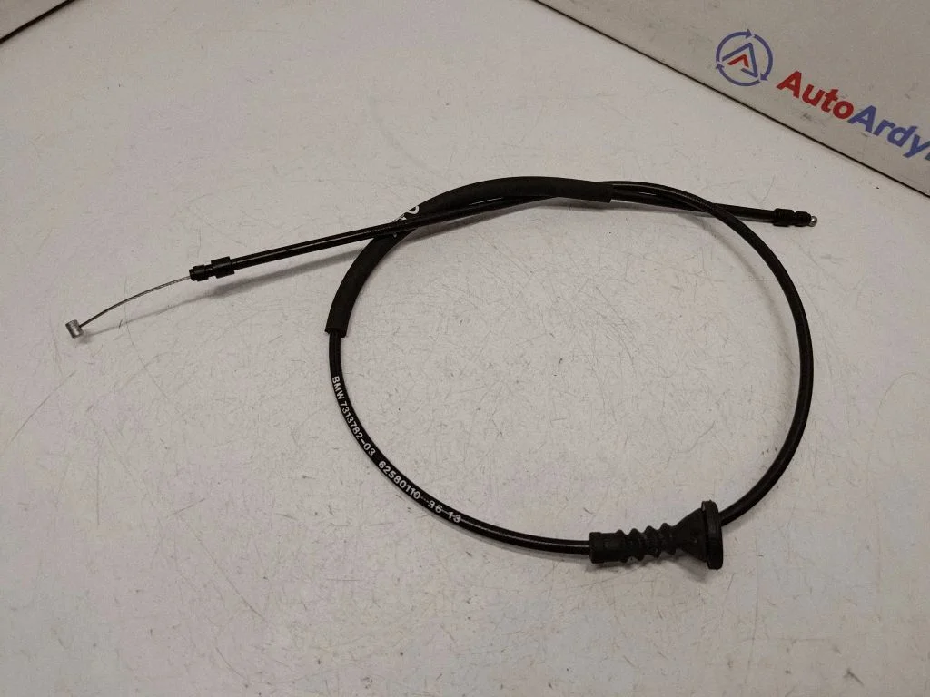 Engine bonnet/hood lock release cable 7313782