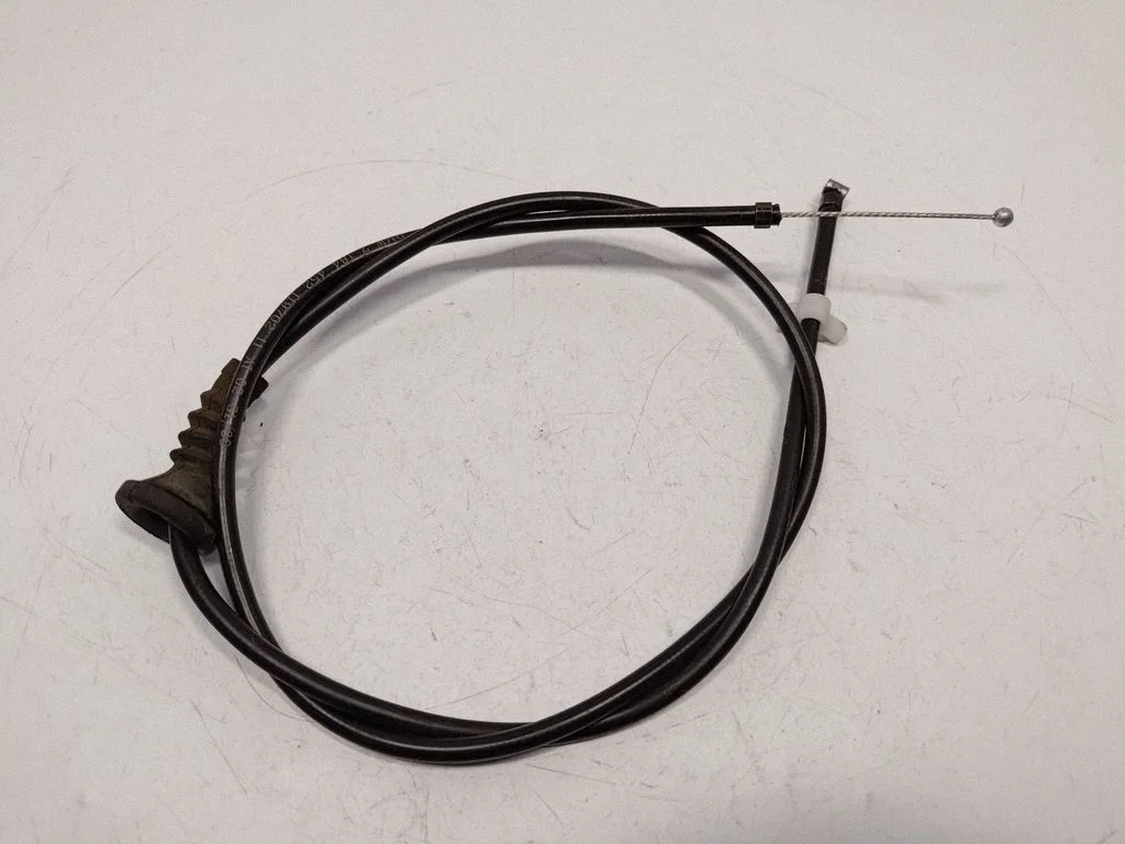 Engine bonnet/hood lock release cable – BMW X5 E70 (2006-2013)